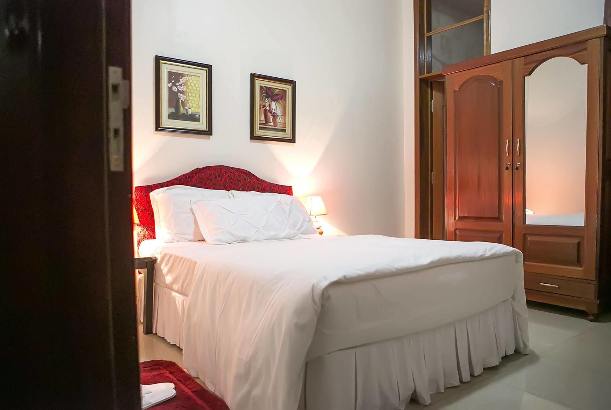 קיגאלי St Augustine Apartment & Hotel מראה חיצוני תמונה
