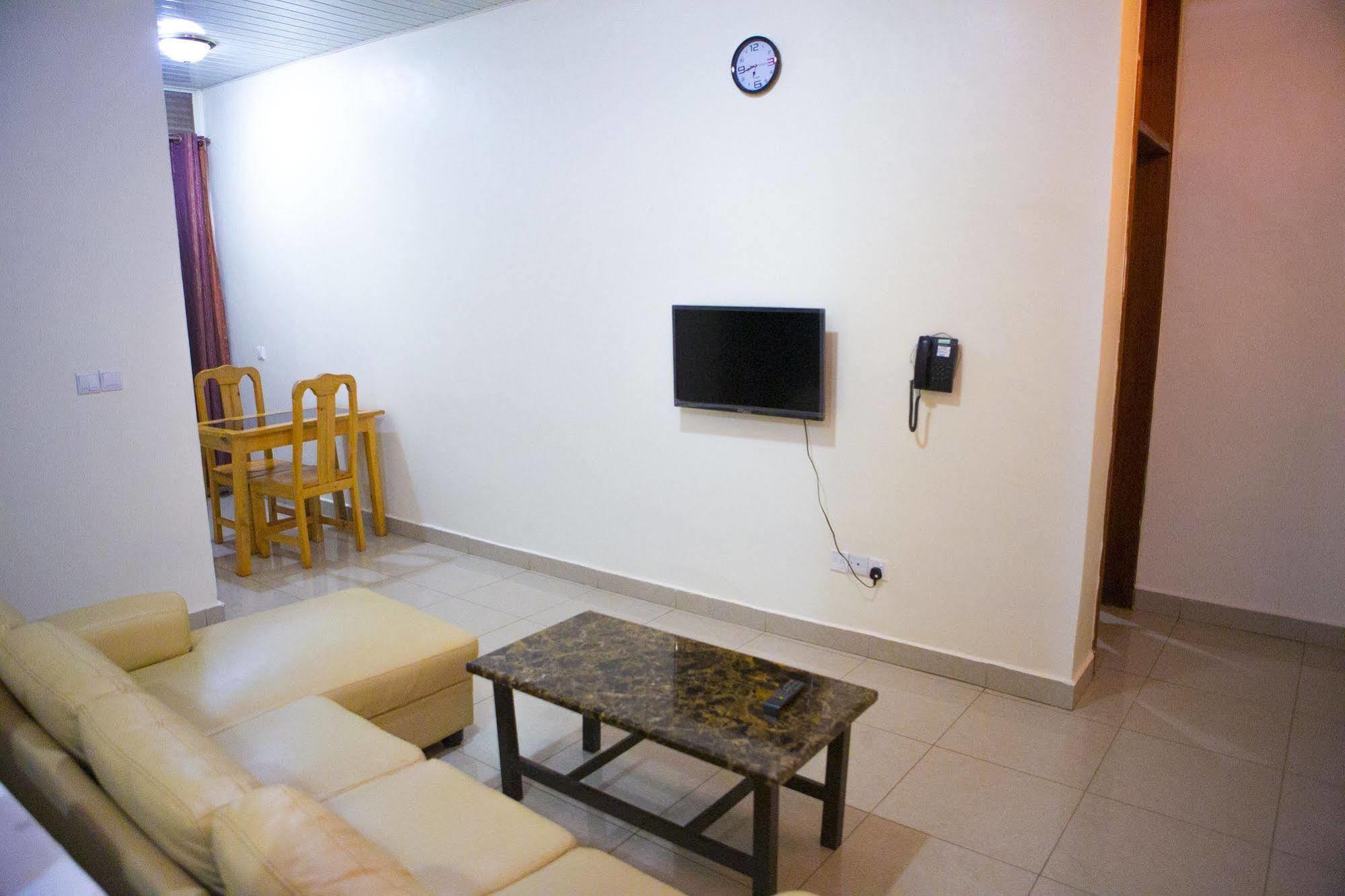 קיגאלי St Augustine Apartment & Hotel מראה חיצוני תמונה