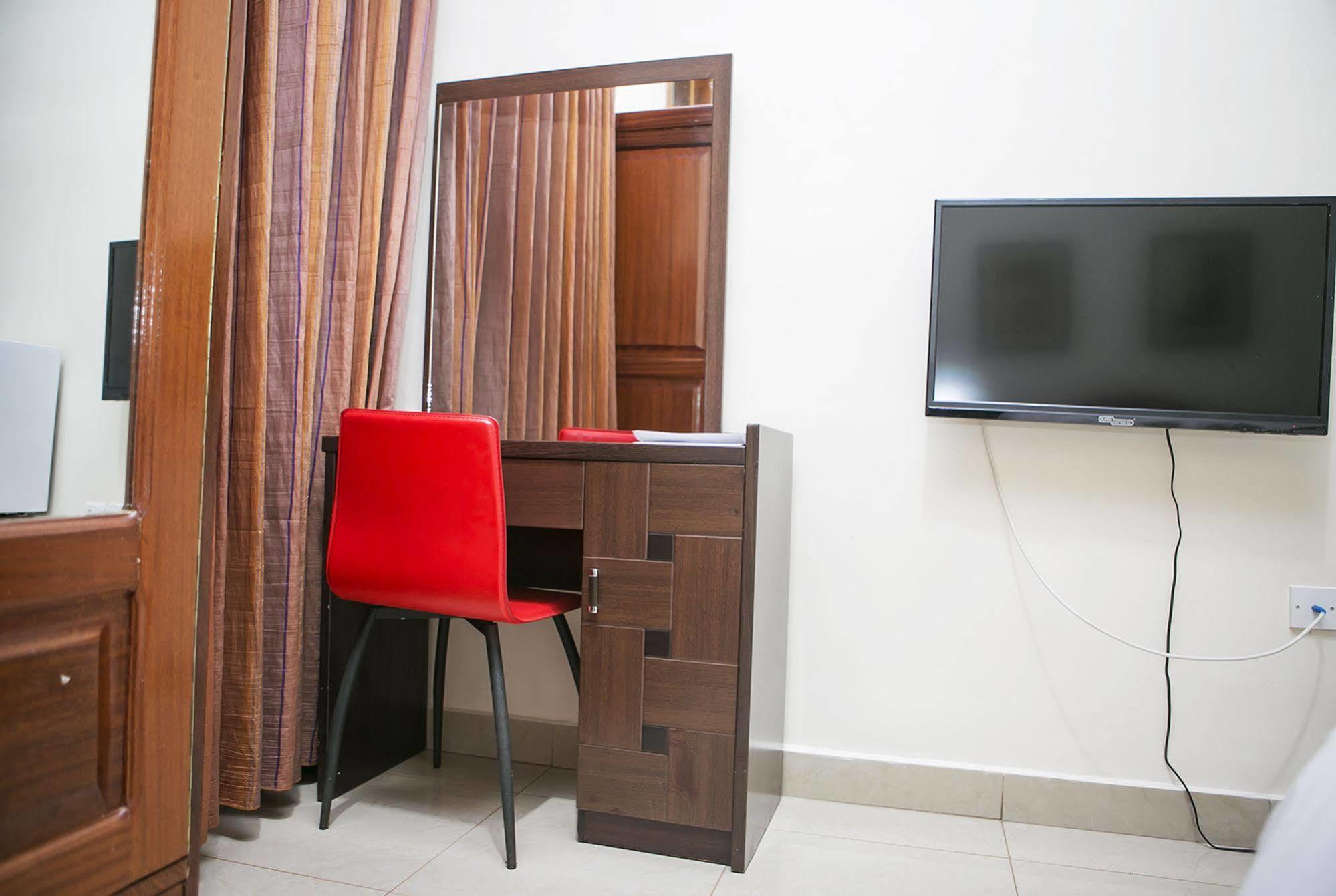 קיגאלי St Augustine Apartment & Hotel מראה חיצוני תמונה